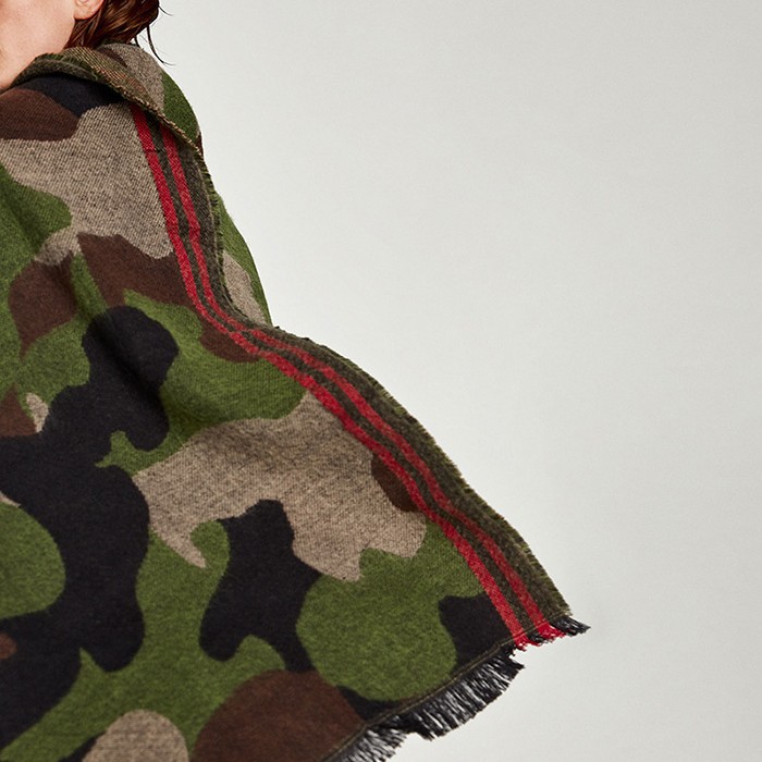 Estilo europeo y americano clásico camuflaje estampado de leopardo bufanda de cachemira Z hogar otoño e invierno nuevo engrosamiento cálido chal grande