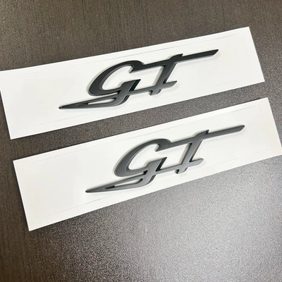 Black Ghibli Levante Quattroporte | Car logo - gt-pair-matte-black