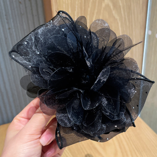 2024 new style feather fluffy grab clip to show hair volume headdress back of head shark clip princess hair clip for women