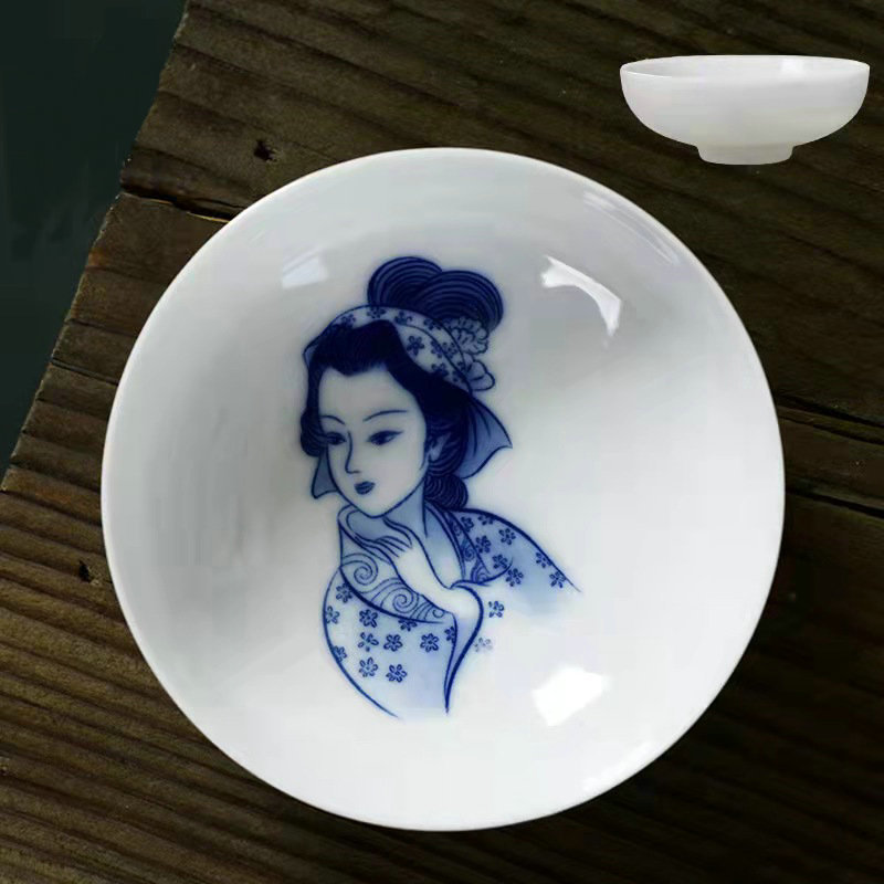 파란색과 흰색 아름다움 그릇 컵