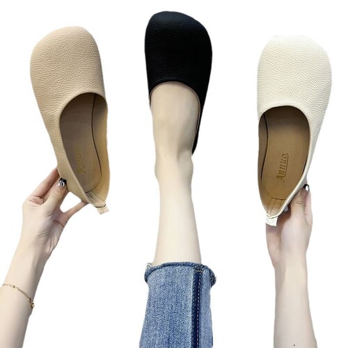 Plus-size French-style grandma shoes: Ultra-soft, low-heeled, vintage-inspired spring/summer women's flats with a shallow toe box and small leather bow details.