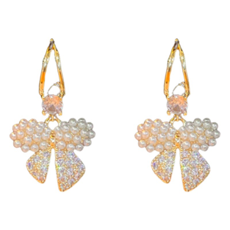 Pendientes de circón con agujas de plata