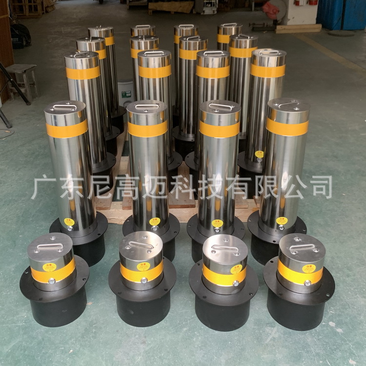 NGM168移动路障成品手动可升降式不锈钢车挡深圳广场学校防撞路桩