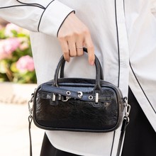 头层油蜡牛皮单肩斜挎女包 女士时尚大方枕头包拉链软皮手提亮皮