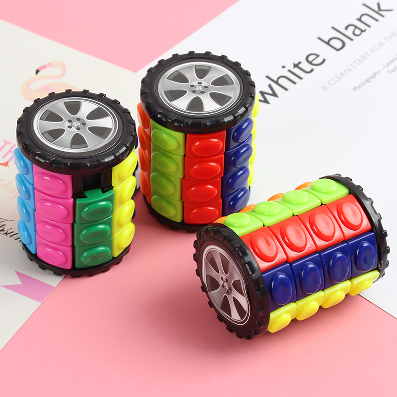 Suministro de maíz en caliente transfronterizo Cubo de Rubik polea suave para niños en movimiento especial Cubo de Rubik rueda de estudiante juguete giratorio