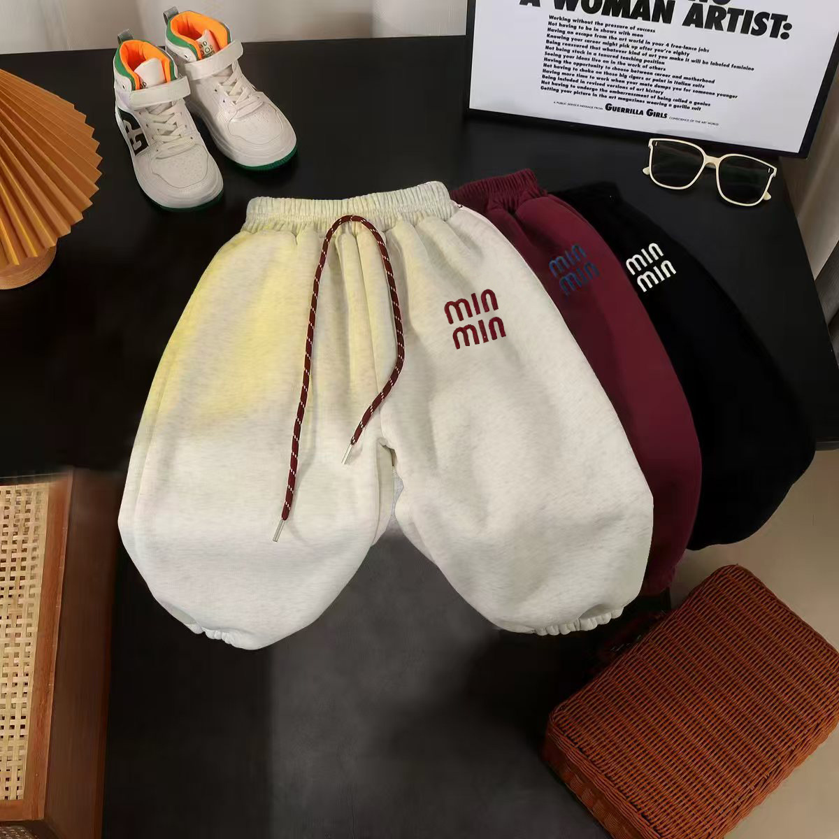 Boys' and girls' cotton sports pants, casual embroidered sweatpants for medium and large children, elastic waistband and drawstring pants