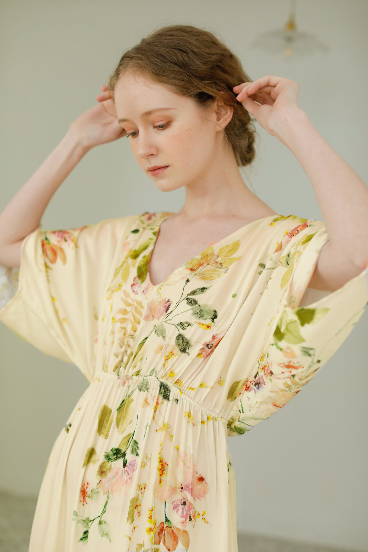 트리뷰티 219 반팔스커트-로즈플라워-옐로우