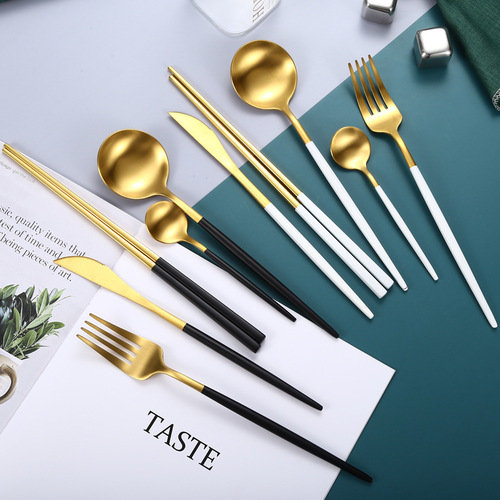 Round handle 304 stainless steel Portuguese tableware set cross-border home hotel Western steak knife, fork and spoon four-piece set