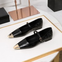 8216 Korean style flat bottomed women's shoes with metal iron toe, high-end feel, square toe, shallow mouth, square mouth, straight buckle strap, single shoe for women