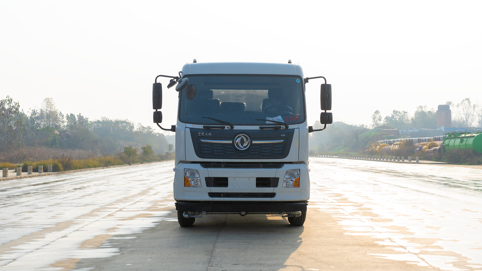 National Vi Dongfeng Tianjin 14-Cubic-Meter Sprinkler Truck, 15-Cubic-Meter Foton Sprinkler Truck, Landscaping and Roadworks Spraying Vehicle