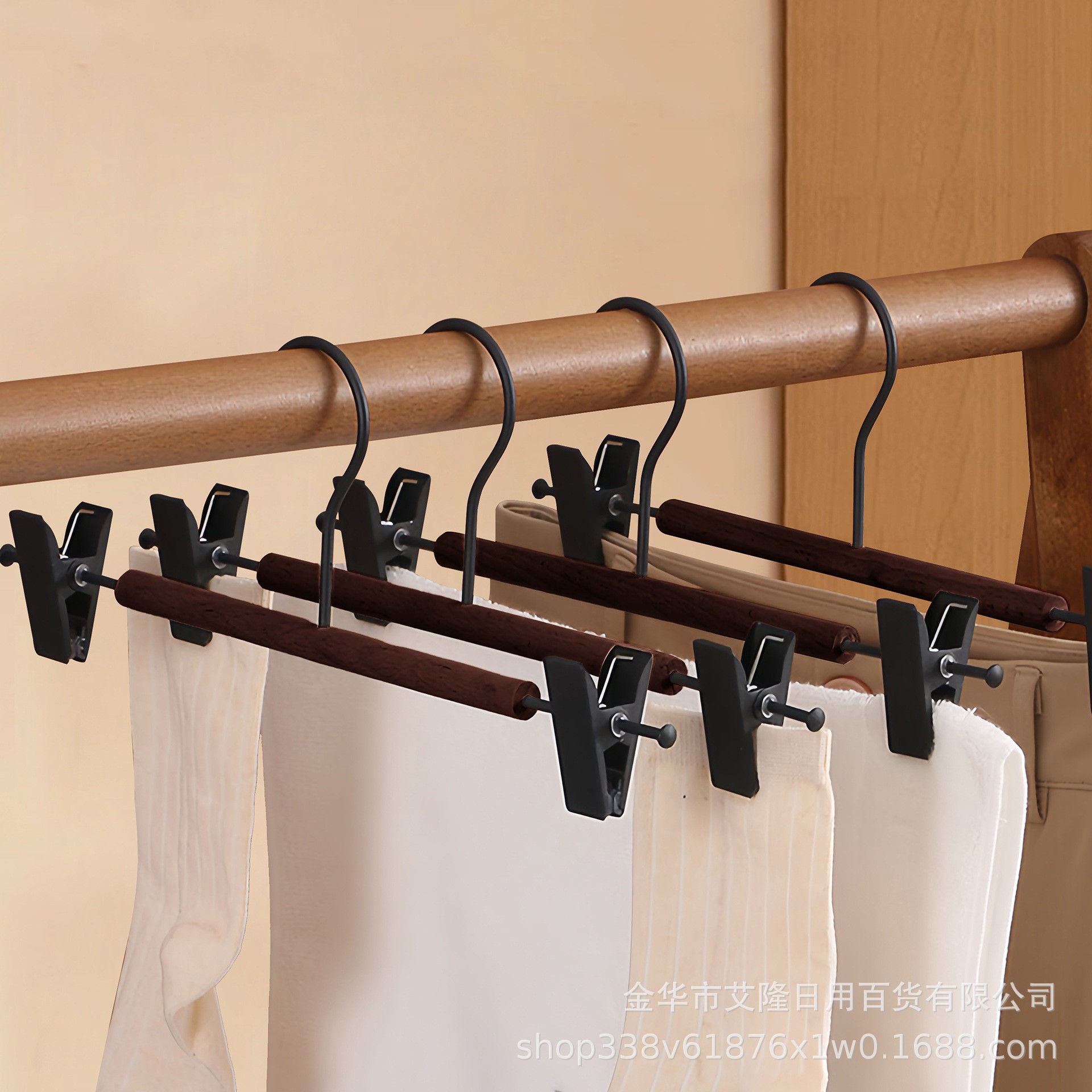 Pantalones de madera sólida, abrazadera de pantalones de madera doméstica, artefactos de almacenamiento sin rastro, percha de ropa, ropa colgante, ropa de sol, ropa de sol, ropa de sol