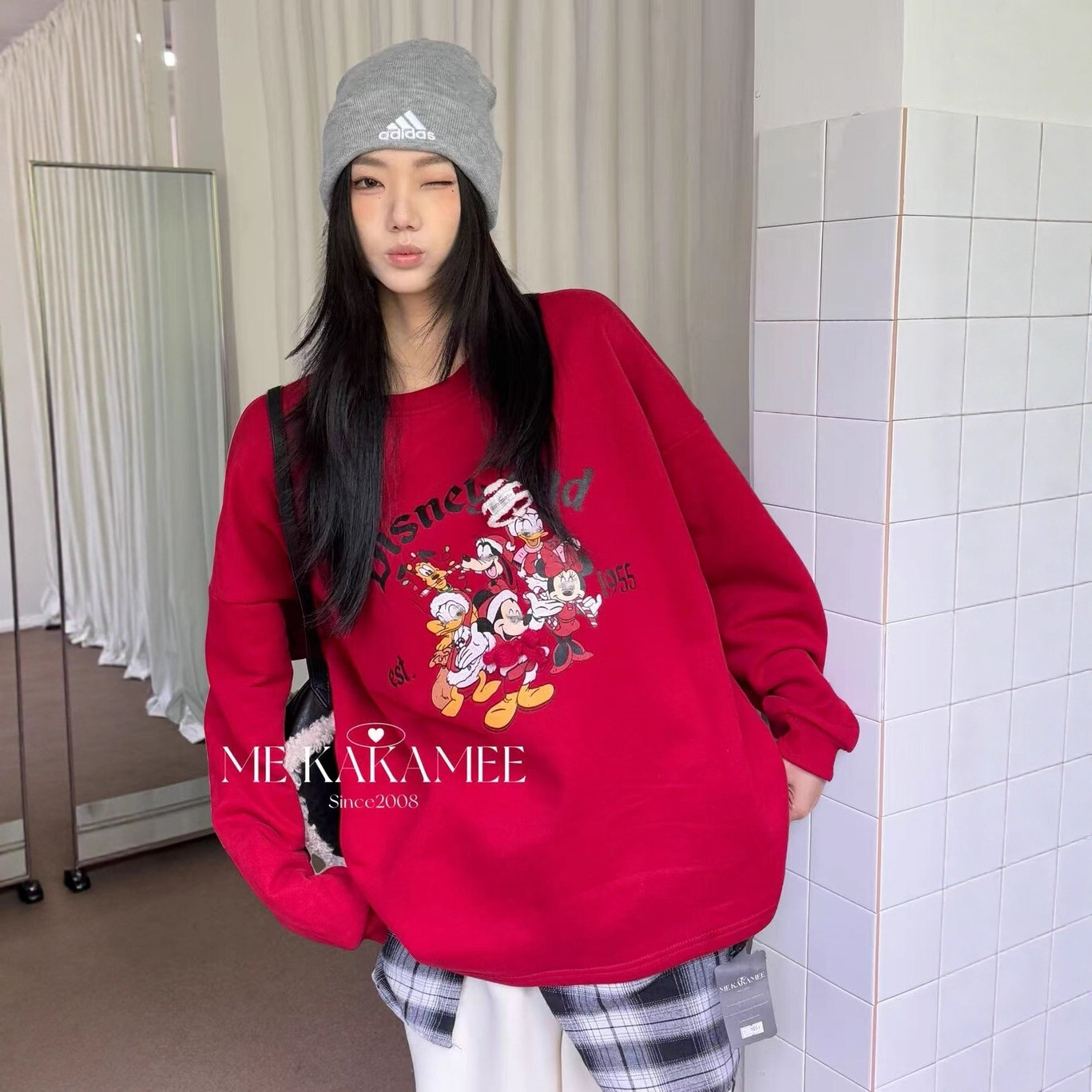 ME KAKAMEE十三行冬新品喷画卡通圣诞MQ加绒宽松百搭卫衣女 9051