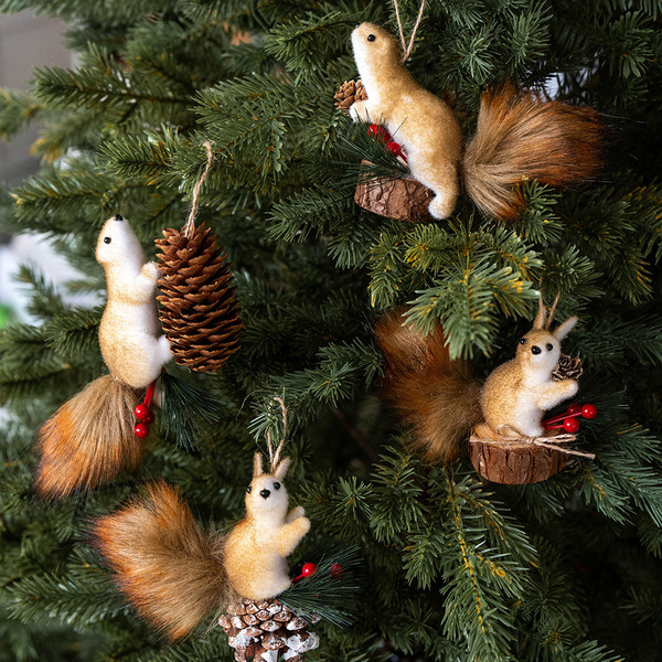 Christmas realistic pendant