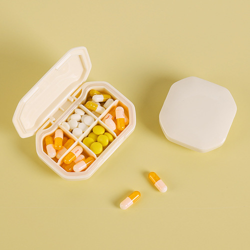 Nordic style 4 compartments 6 compartments sealed waterproof and moisture-proof medicine box with lid transparent pill storage box medicine box cross-border