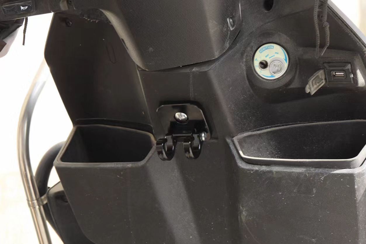 Motorcycle CNC hook, GIORNO NS125 LA 150 universal folding helmet hook, modification hook
