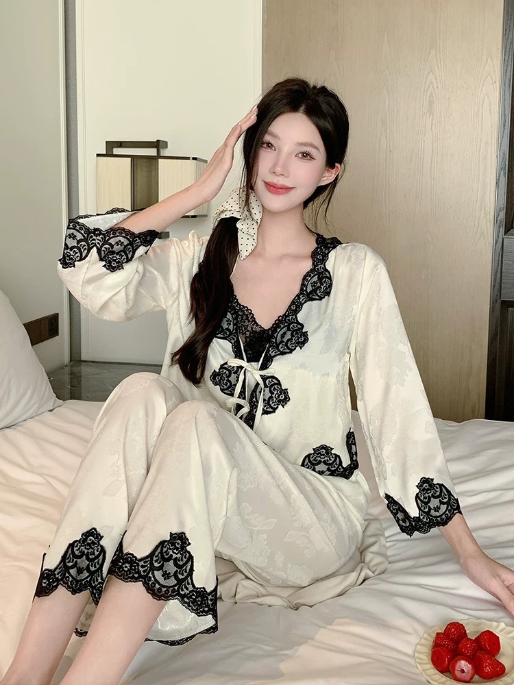 목련 긴팔 바지