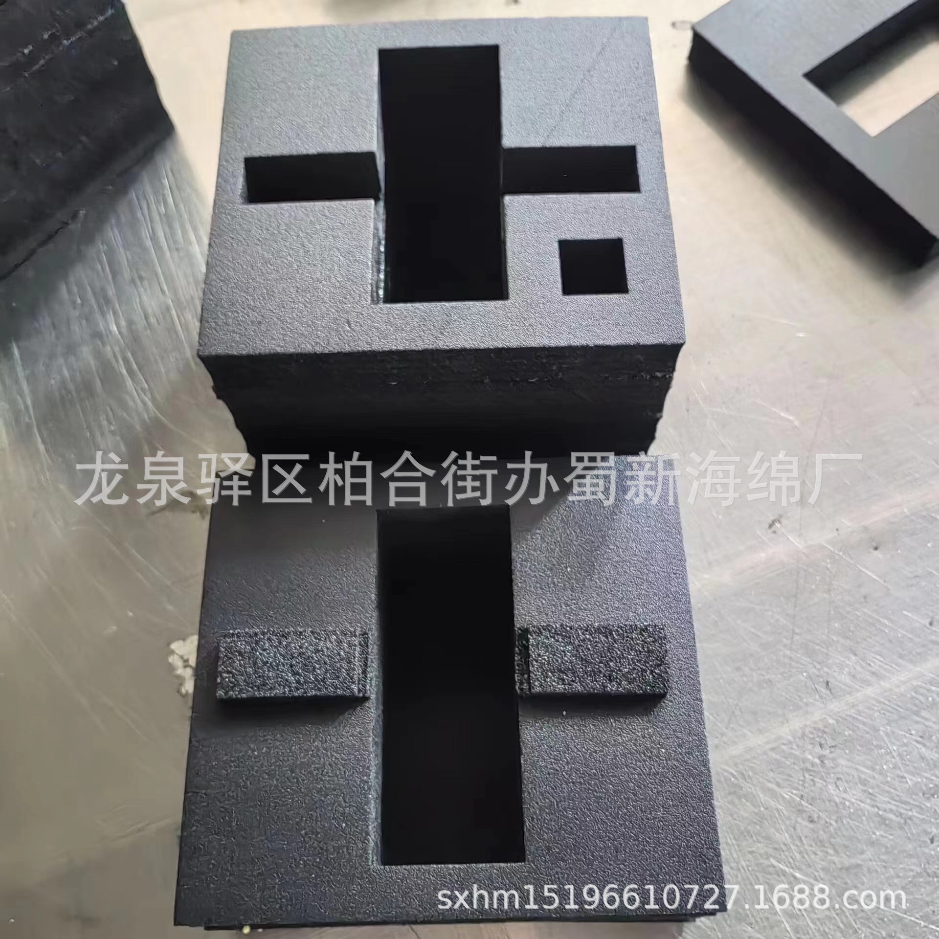 厂家供应45度EVA硬泡沫成型/铝箱工具箱静电EVA一体成型包装