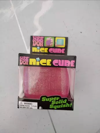 Square glitter pinch-pink