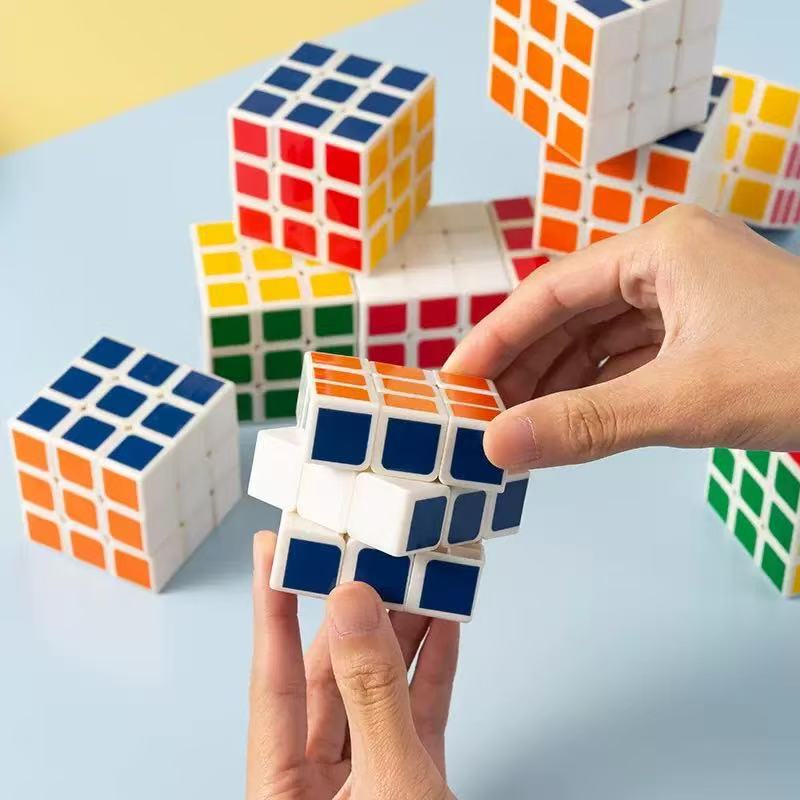 Puzzles de tercer nivel juguetes de cubo de 5.3cm bolsas independientes Rubik suave competencia de estudiantes puzzle de estudiantes de primaria