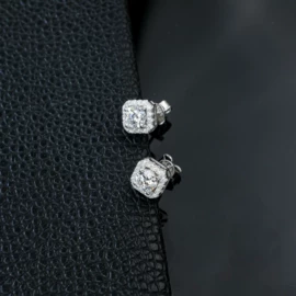 戒指;项链;宝石手饰