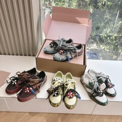 戸棚級 ~ トップ商品のiu家徳訓靴女蛇紋混色真皮2025新型ファッションカップル運動レジャー靴