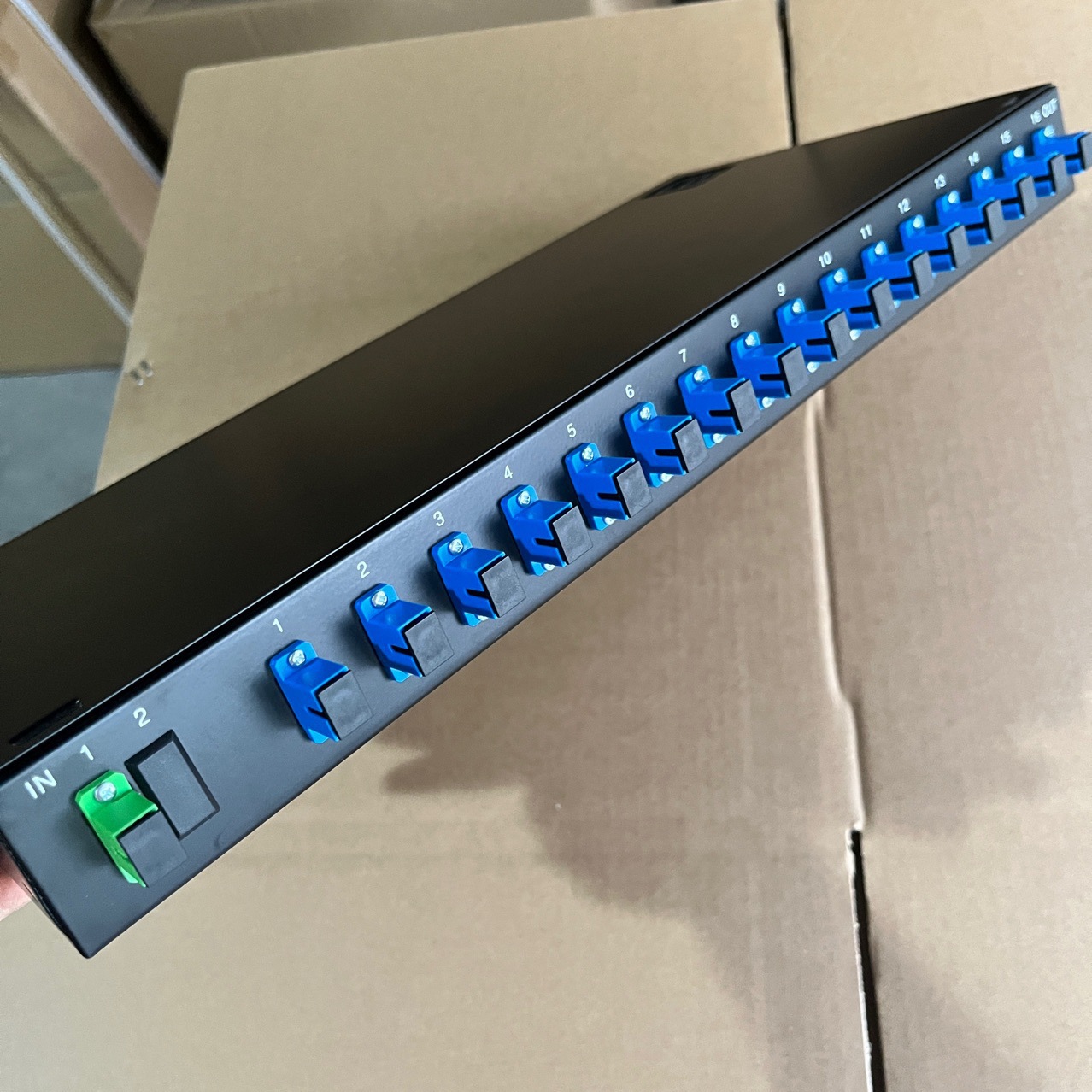 FTTH1分16分光器机架式分光器配线架终端盒满配分路器分光盒