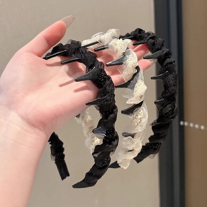 Diadema de diamantes de imitación de hilo de malla negra twist Diadema de temperamento superior de cráneo alto femenino con dientes, tarjeta de lujo ligera antideslizante, tocado facial