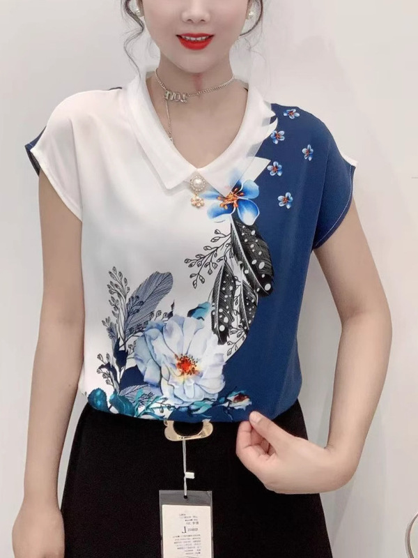 2026 New Summer Short-Sleeve Floral Print Blouse for Women, Slimming and Age-Reducing, with Unique Floral Design
