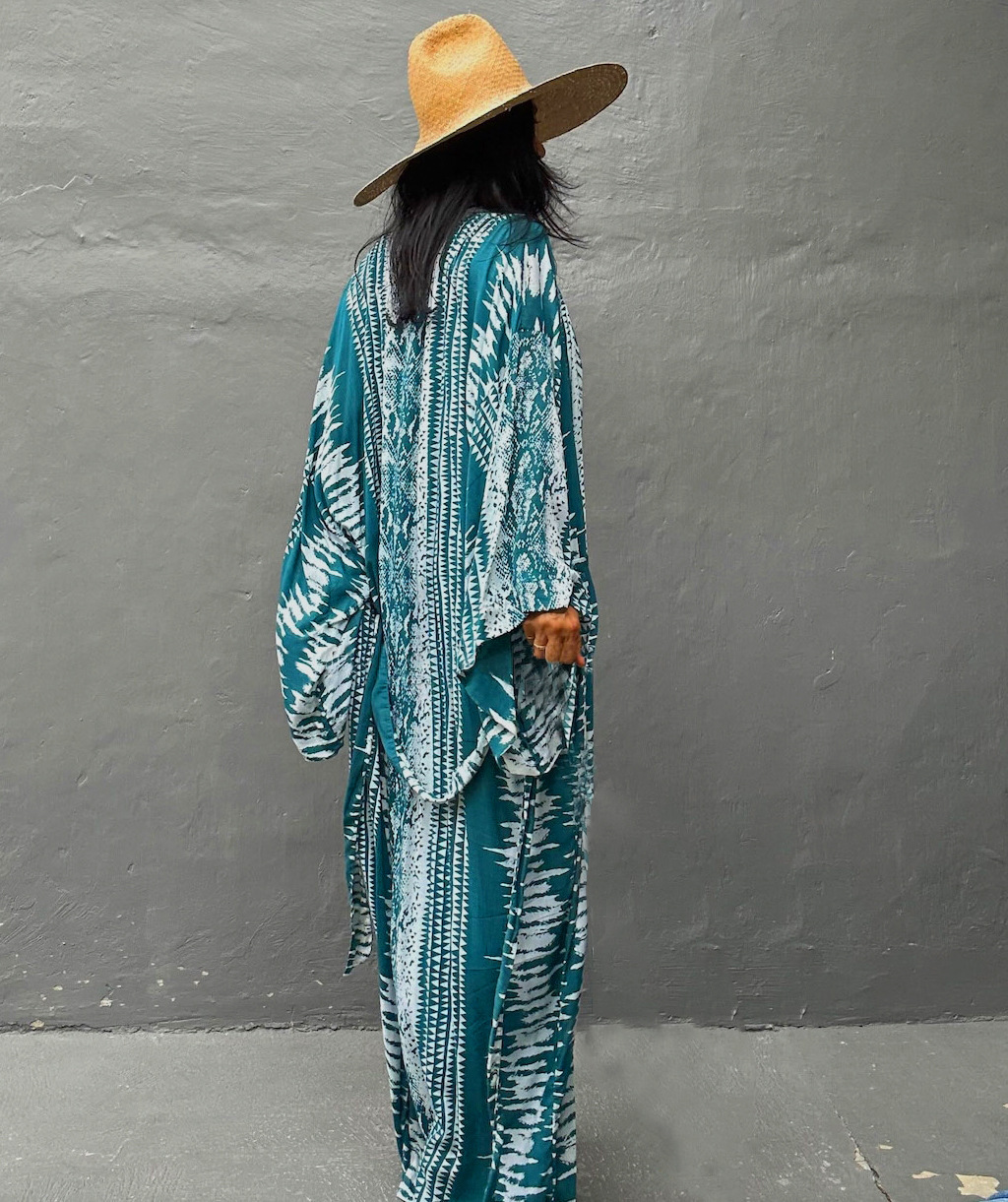 European And American Rayon Water Print Beach Cover up Sexy Loose Cardigan Swimsuit Bikini for Women_ecoleips.com