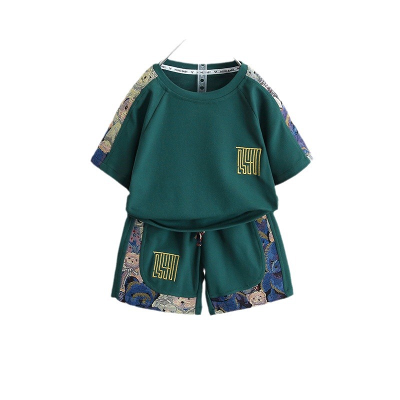 5075 traje de niño estilo de verano 2025 nuevo estilo estilo occidental ropa de verano de manga corta para niños guapos marea de la calle frita de verano