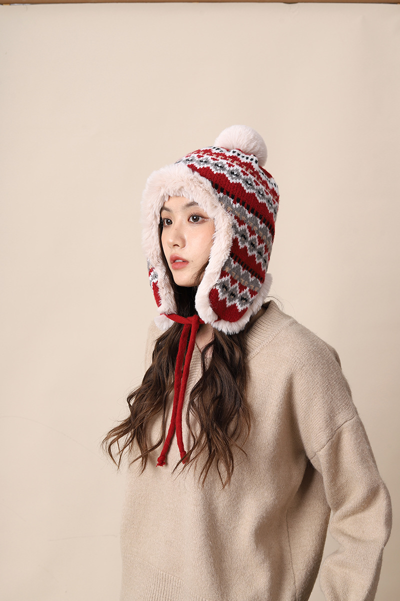 Knitted women in autumn winter, thickened warm, highlighting face and small ear protection, plush for cycling, cold_voghion.com