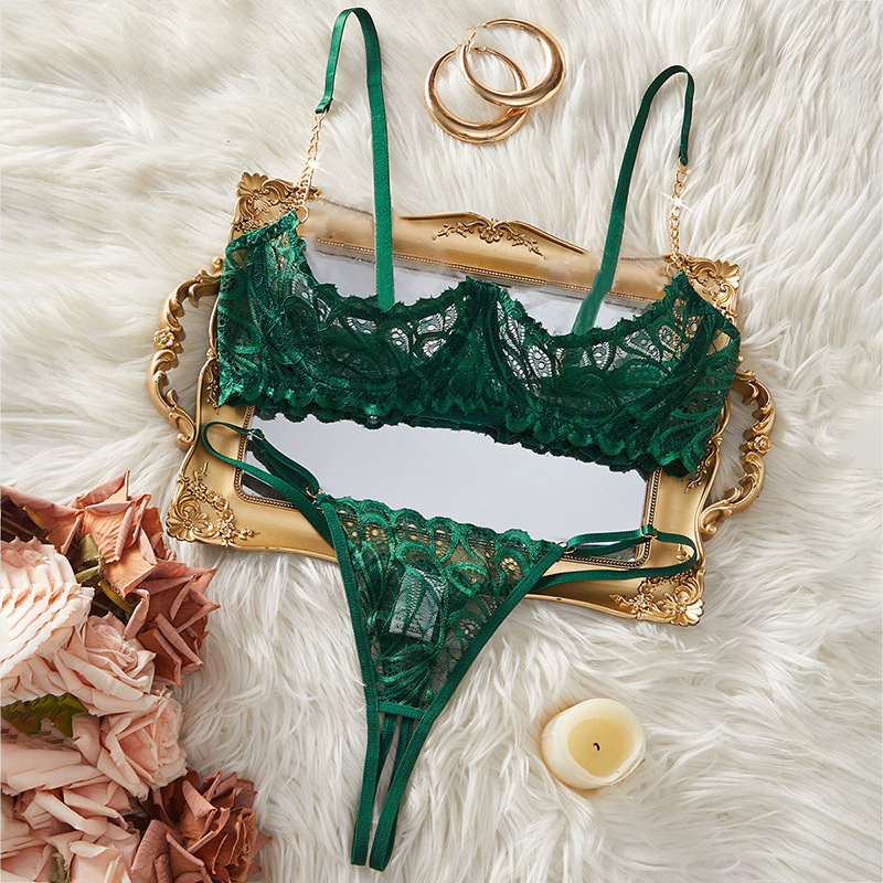 Cross-Border Sexy Underwear Green Hollow Lace Pure Lust Sexy Underwear Set Close-Fitting Seductive Thong Underwear