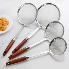 网漏、油格;勺、调羹;刨子、削皮器