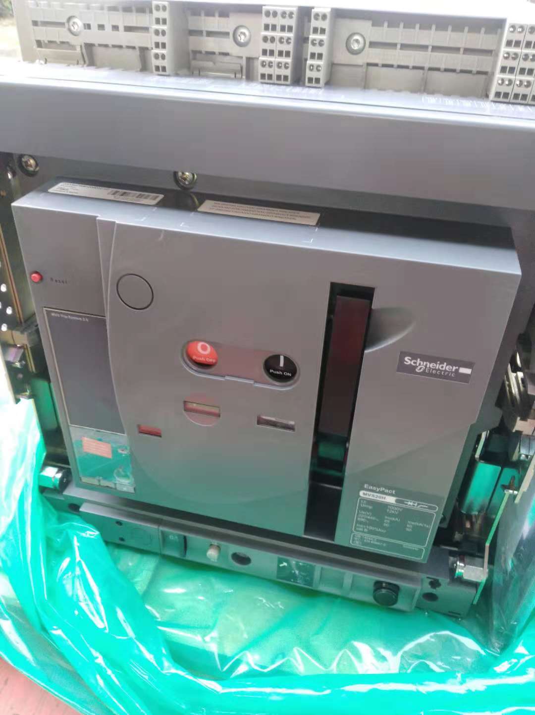 1200A空气开关MVS12N3F60全新正品质保一年现货框架断路器