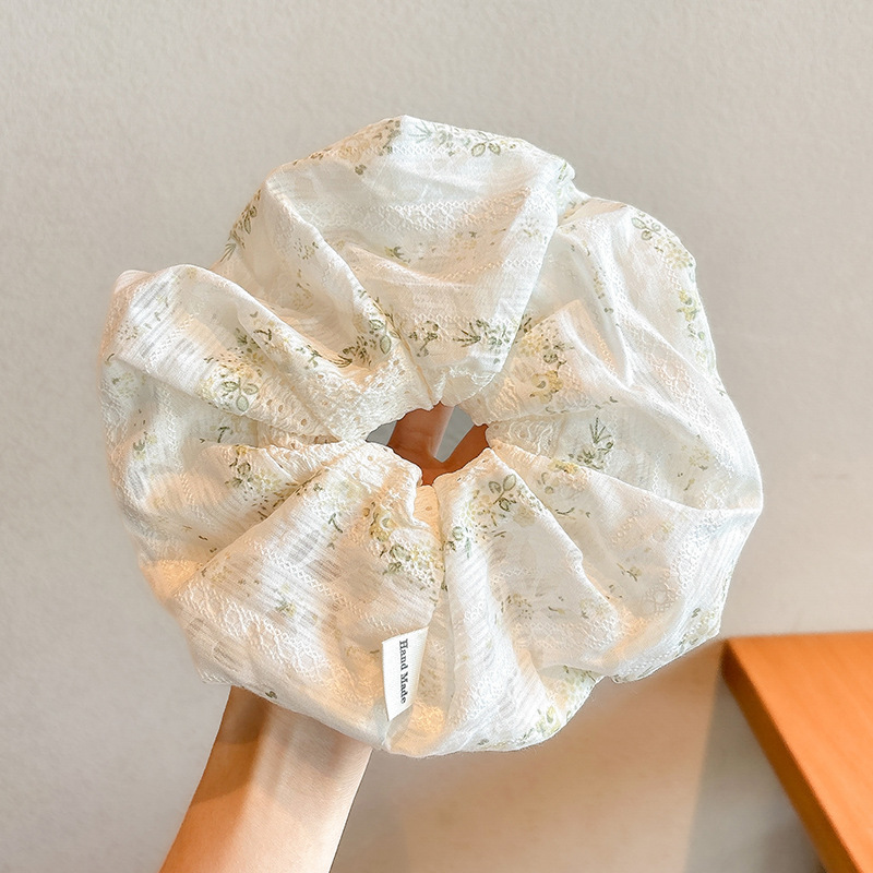 2 # Flores verdes alrededor de 19cm