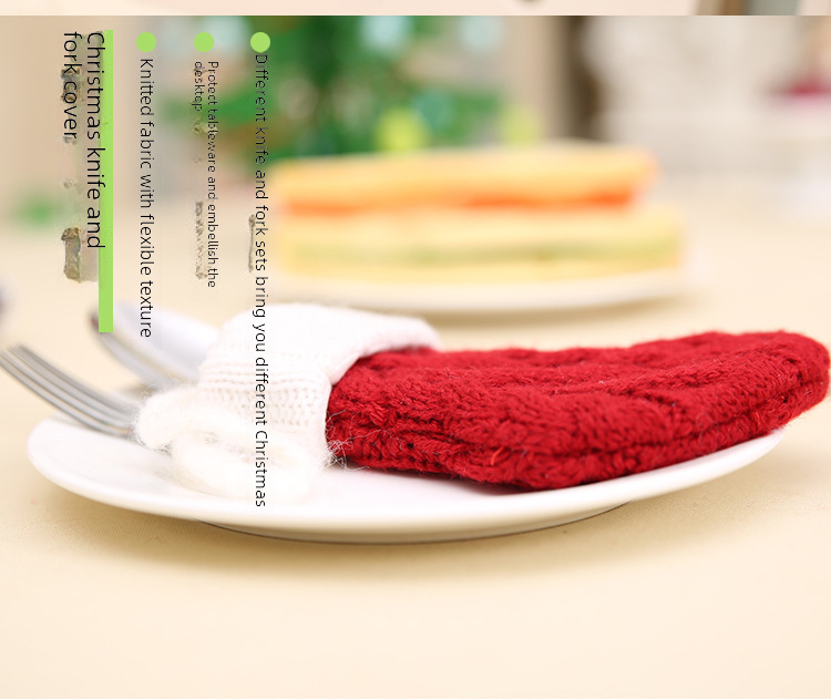 Support de couverts de noël chaussettes en tricot décoratives_voghion.com