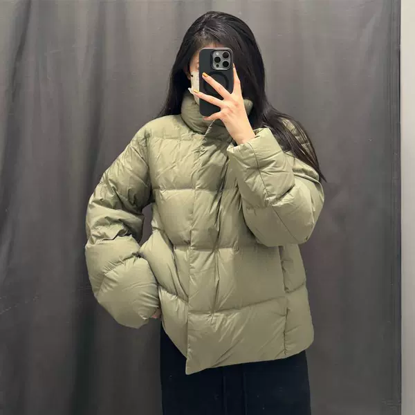 Cream green