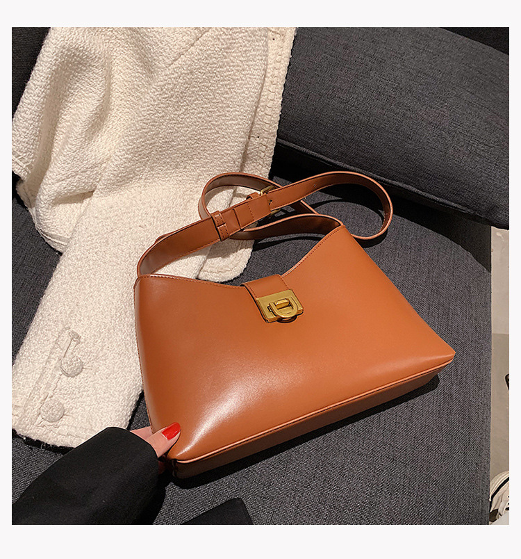 2021 New Bucket Female Bag Korean Solid Color Large-capacity Commuter Diagonal Bag display picture 82