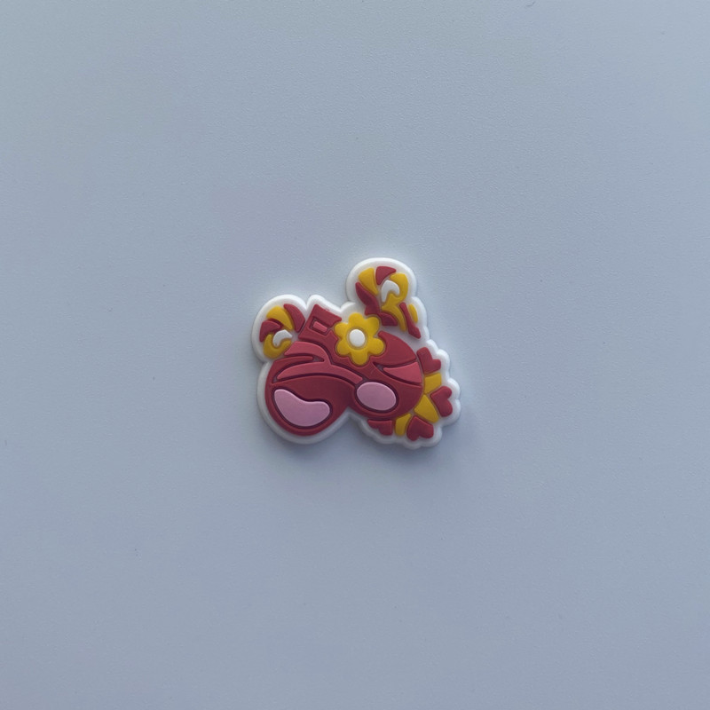 Amazon transfronteriza zapatos flor paz amor PVC de dibujos animados de goma suave agujero zapatos accesorios zapatos decoraciones accesorios en stock