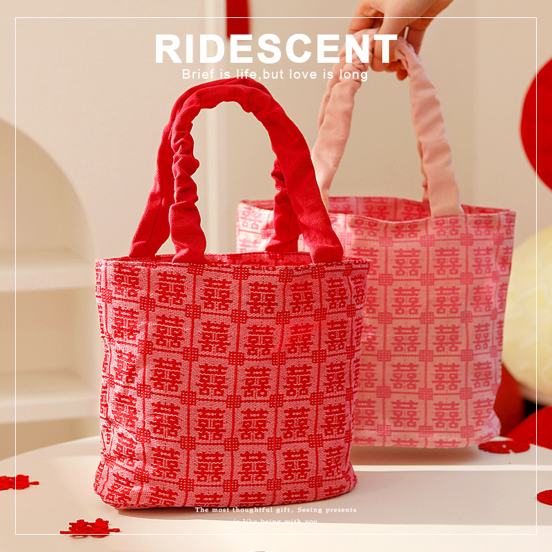 Wedding Favor Box for Bridesmaids: Empty Box with Handbag, Gift Bag, Practical and Luxurious Gift for bridesmaids.