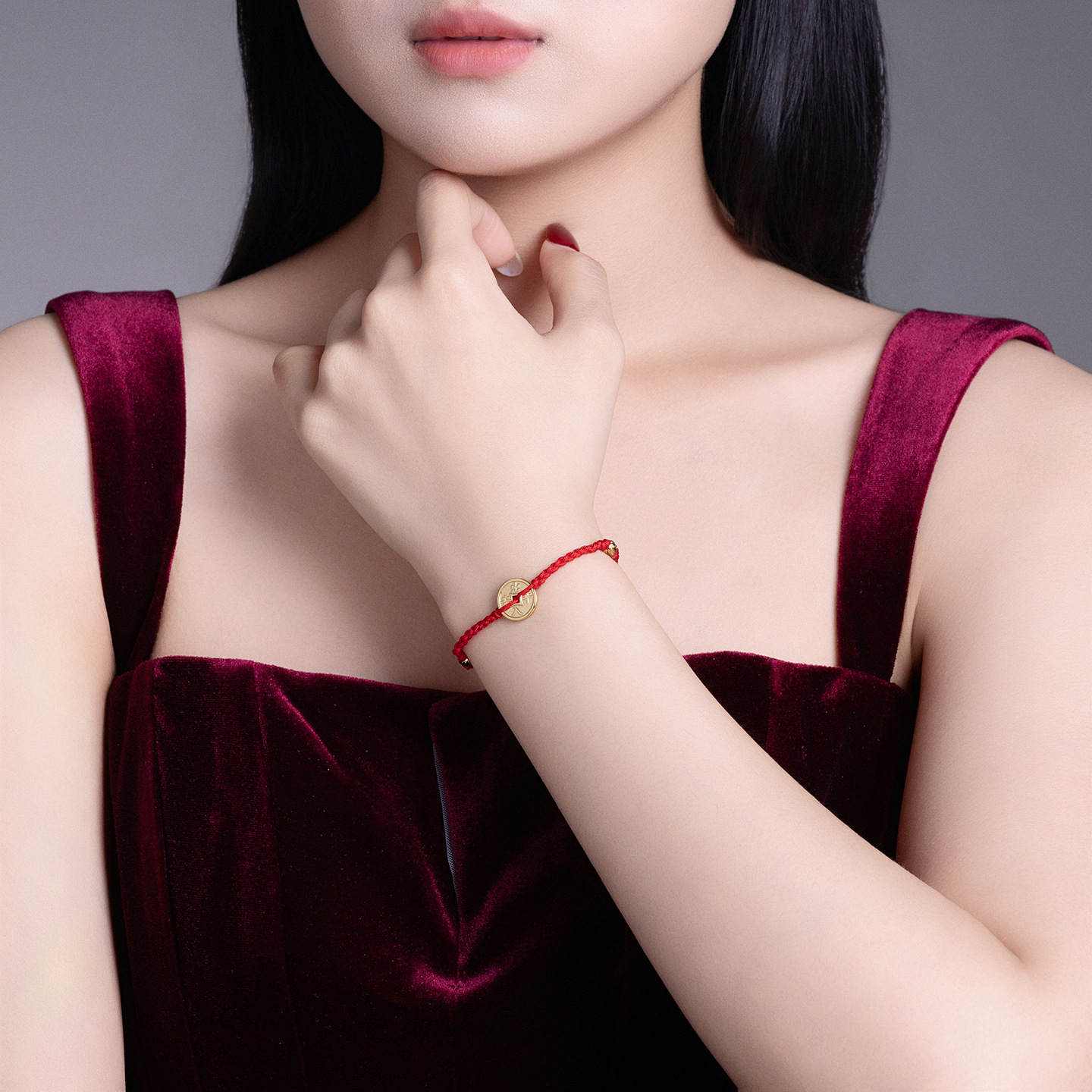 Joyas Xuping estilo simple tejido a mano pulsera de cuerda roja círculo geométrico lujoso ligero atmósfera joyas de Año Nuevo al por mayor