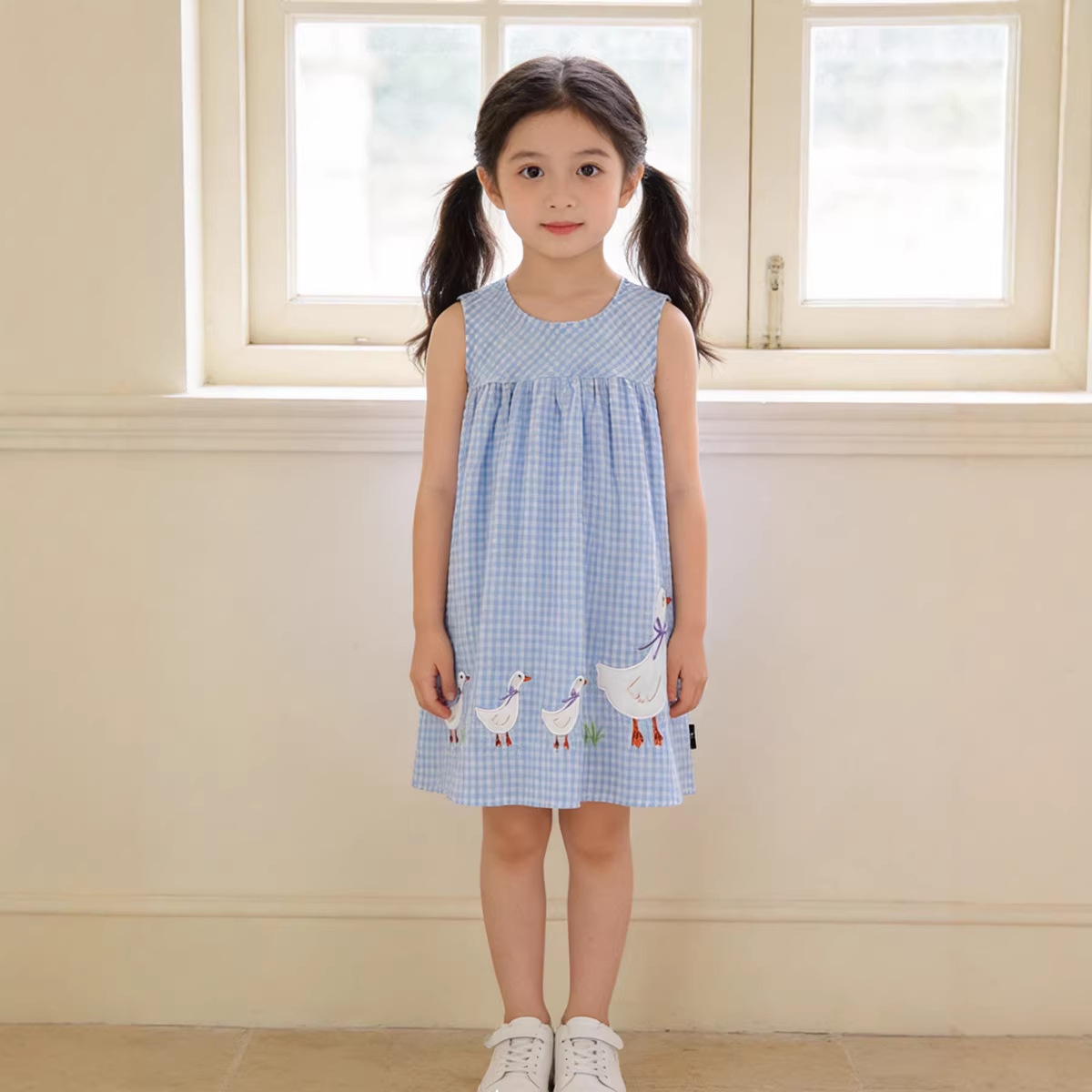 Mdd Girls Dress Summer 2025 New Princess Dress Baby Girl Fashionable Little Girl Embroidered Vest Skirt