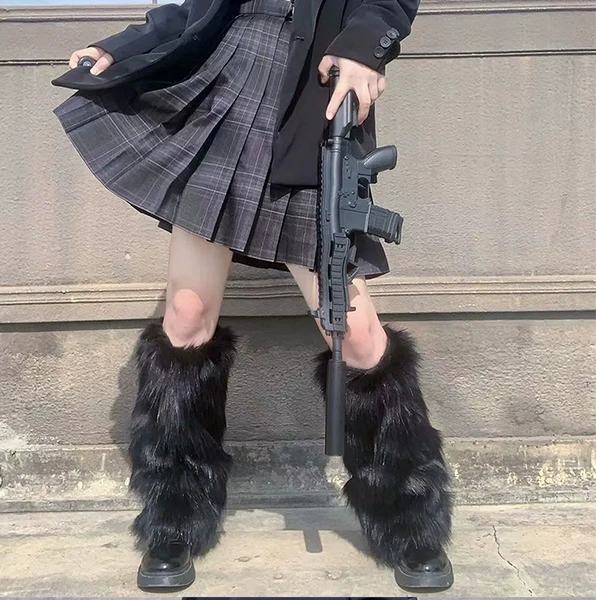 Black gaiters