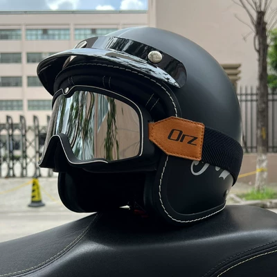 Be Equipped with Bluetooth Headphones, Motosiklet kaskı (dəbilqə) - matt-black-straight-strips-retro-black-silver-goggles-special-price-m