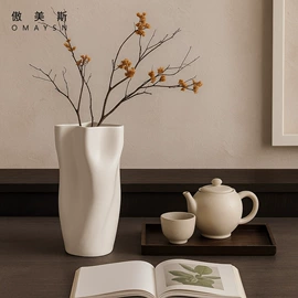 陶瓷工艺品;装饰花瓶