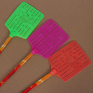 Household Unbreakable Long Pole Fly Swatter Bamboo Handle Durable Extended Long Handle Manual Fly Swatter Mosquito Swatter