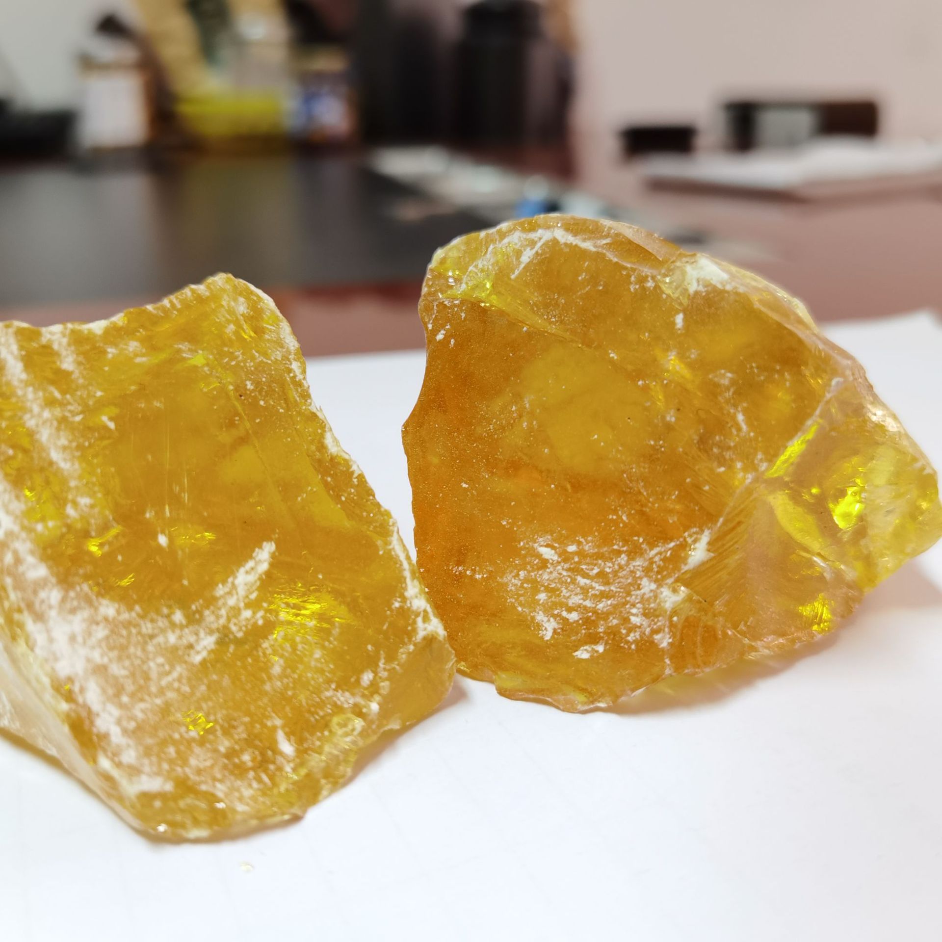 特级松香湿地松散装软化点桶装天然高纯松香环保油性
