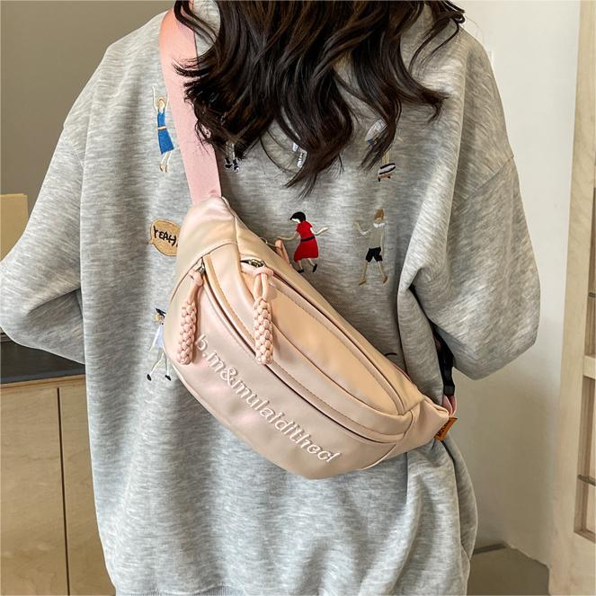 Coreano ins moda bolsa de cintura versátil para mujeres verano 2024 nuevo estilo simple bolso de hombro de moda bolso de mochila super caliente