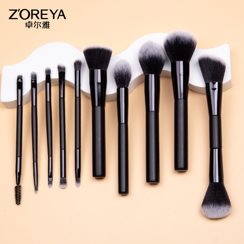 Zhuolya nuevo champán traje de belleza sombra de ojos polvo suelto cepillo de labios herramientas de maquillaje 10 pinceles de maquillaje conjunto completo Al Por Mayor