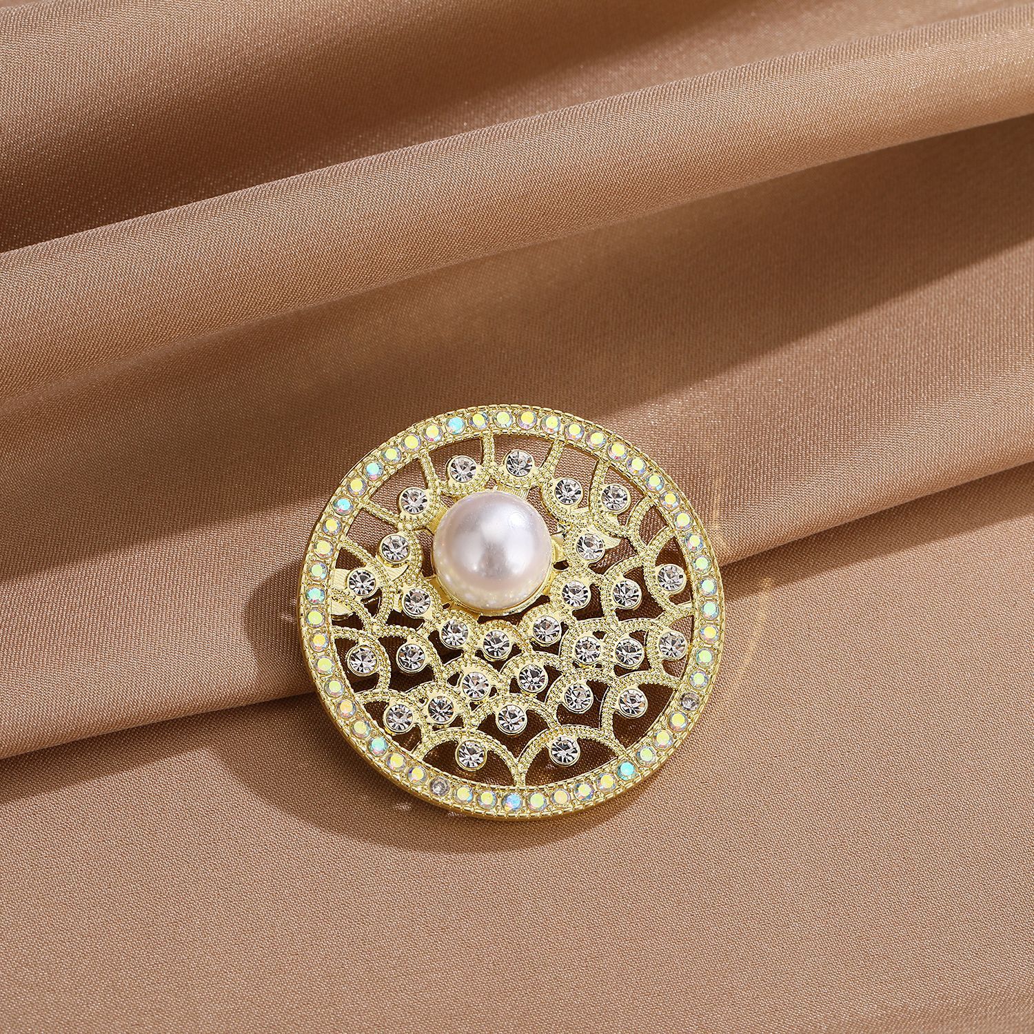 Spilla di perle stile coreano elegante accessorio moda donna_voghion.com